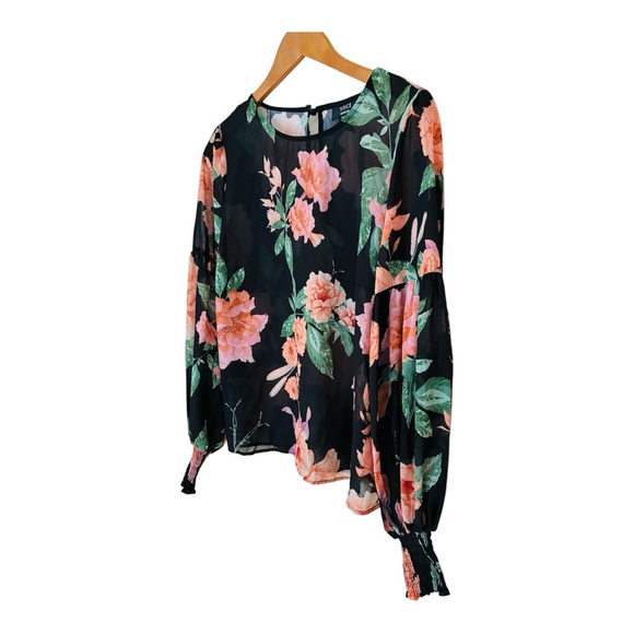 VICI Boutique Dark Floral Semi Sheer Poet Drop Sleeve Blouse Top Medium - Picture 5 of 10